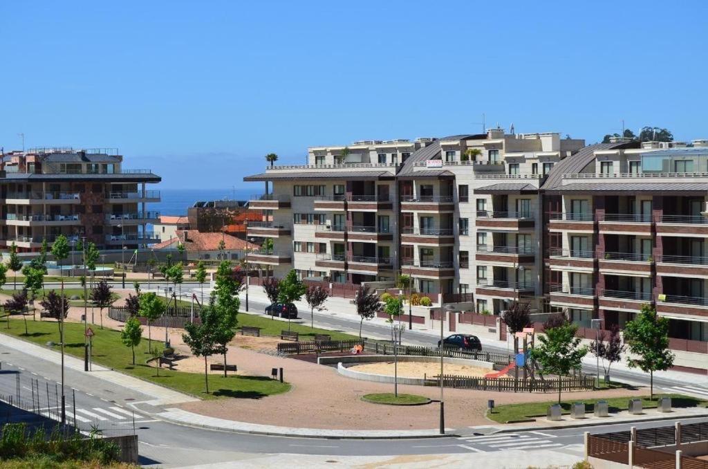 Acogedor Apartamento Con Terraza En ポルトノボ エクステリア 写真